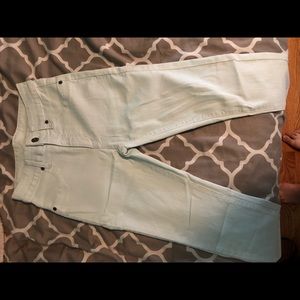 Light wash Carmar skinny jeans size 25